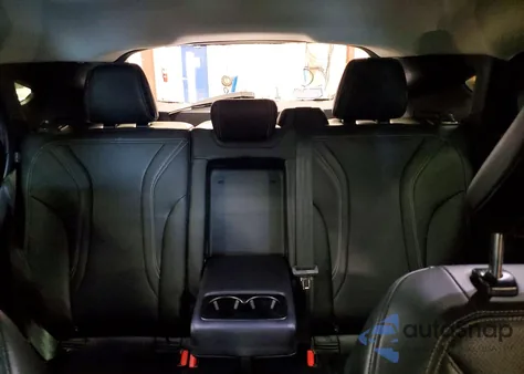 2021 Ford Mustang Mach-E Premium z USA, uszkodzony, nr VIN 3FMTK3SU2MMA00377